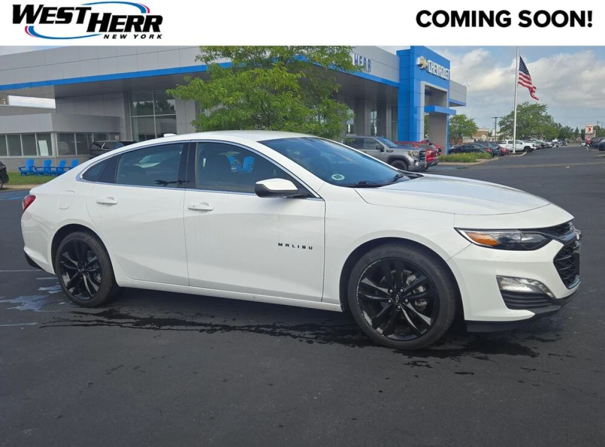 Pre-Owned 2024 Chevrolet Malibu LT