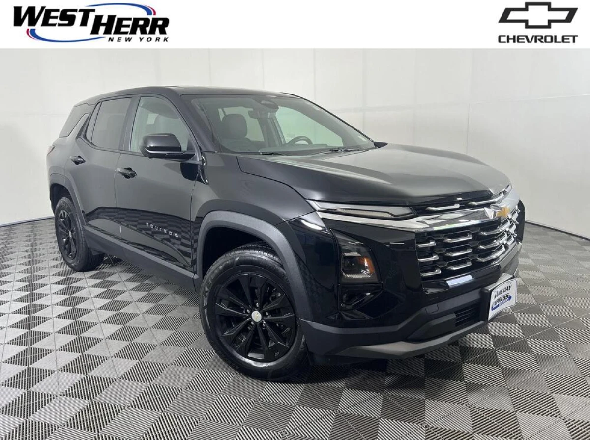 Pre-Owned 2025 Chevrolet Equinox FWD LT