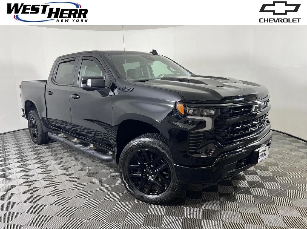 Pre-Owned 2025 Chevrolet Silverado 1500 LT Trail Boss