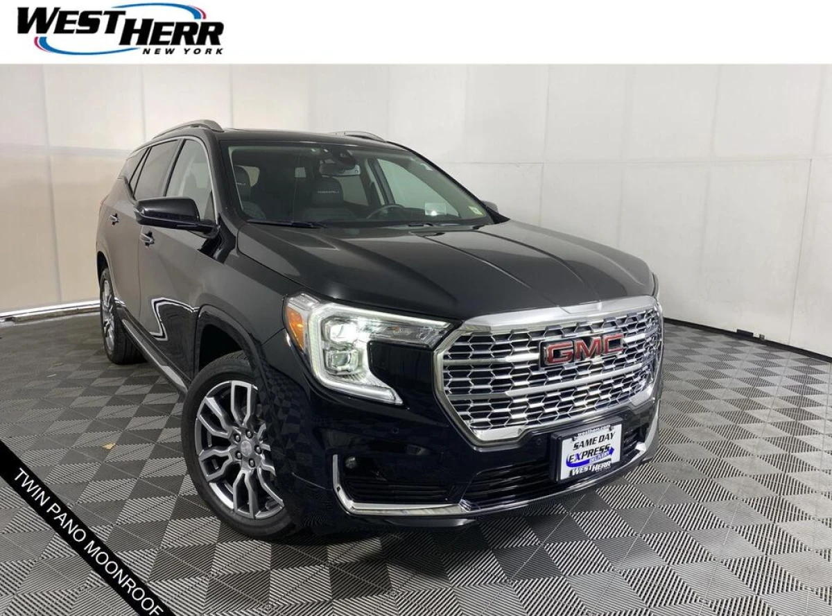 Pre-Owned 2024 GMC Terrain Denali