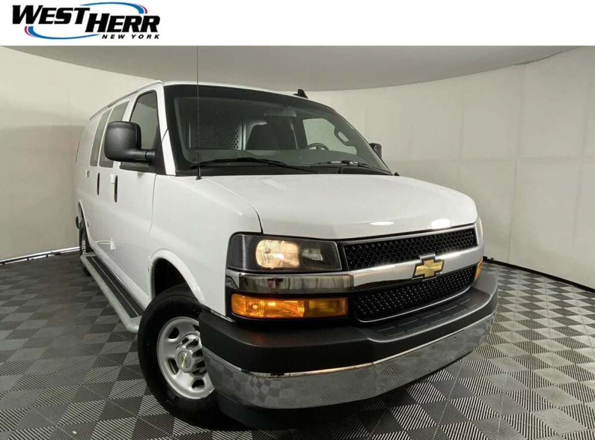 Pre-Owned 2025 Chevrolet Express Cargo Van Cargo Van