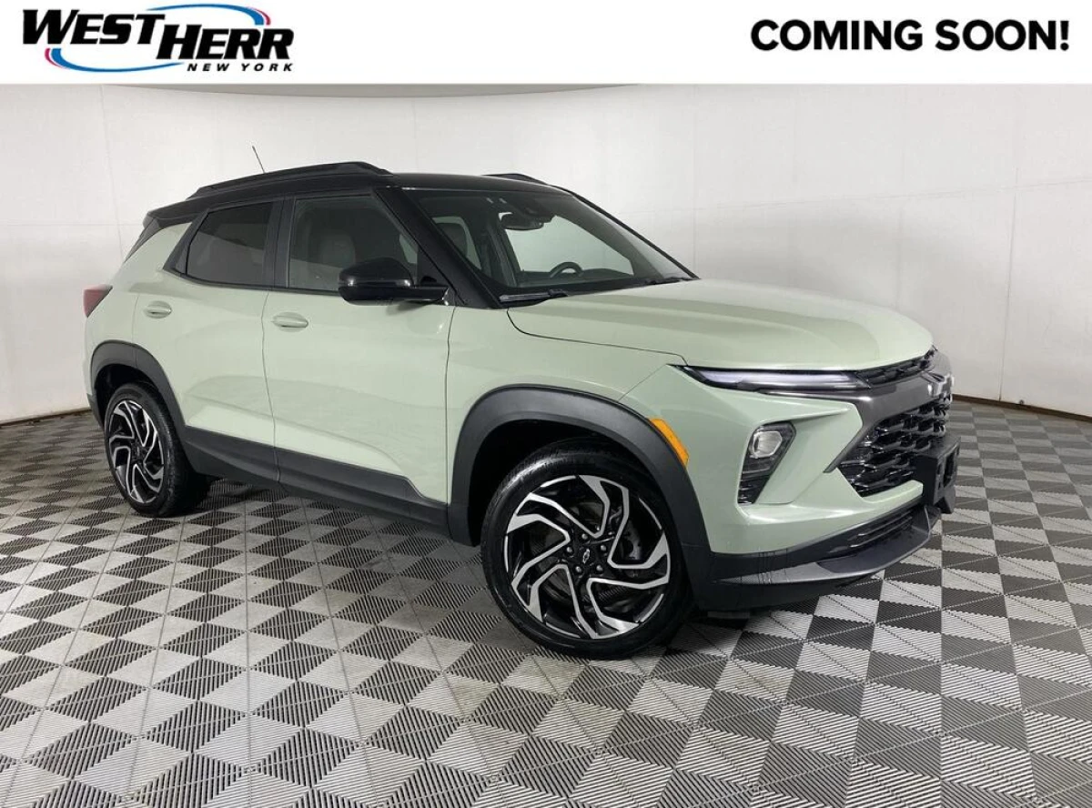 Pre-Owned 2024 Chevrolet Trailblazer RS