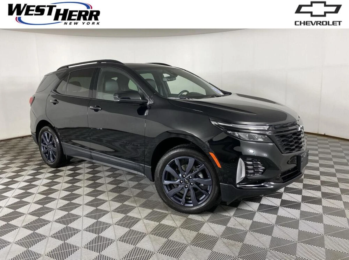 Pre-Owned 2024 Chevrolet Equinox