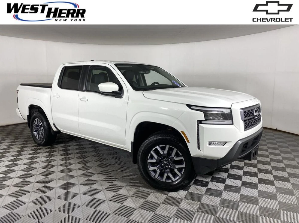 Pre-Owned 2024 Nissan Frontier SL