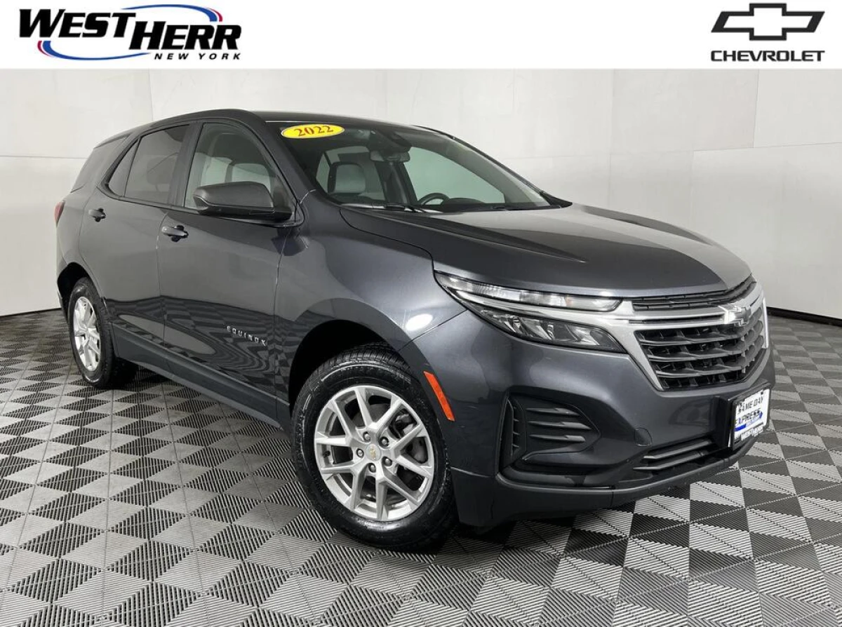 Pre-Owned 2022 Chevrolet Equinox LS