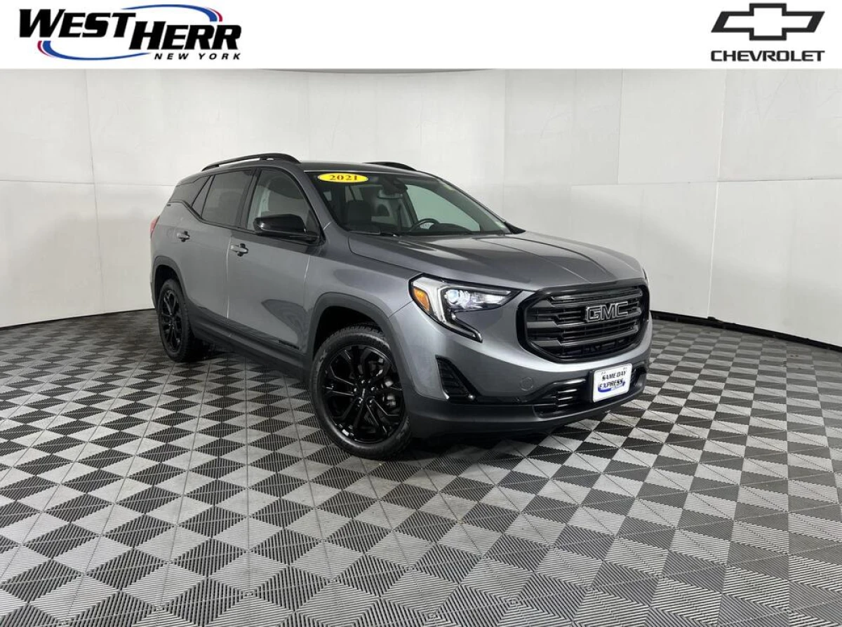 Pre-Owned 2021 GMC Terrain SLE