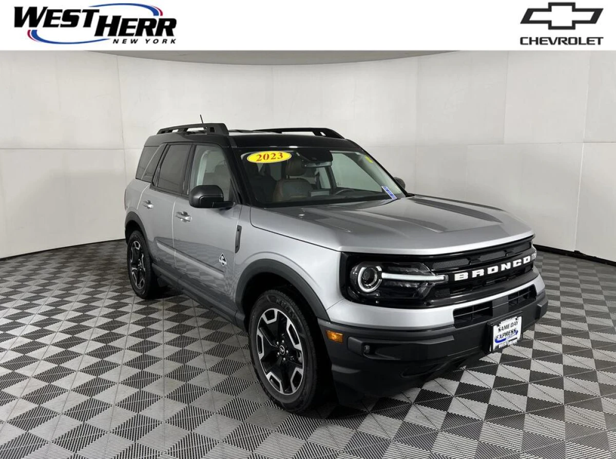 Pre-Owned 2023 Ford Bronco Sport Outer Banks