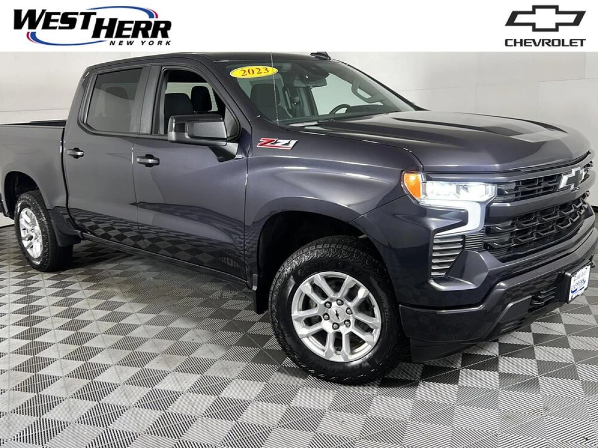 Pre-Owned 2023 Chevrolet Silverado 1500 RST