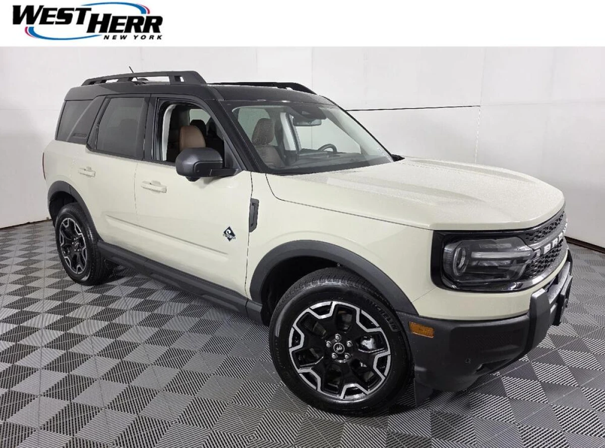Pre-Owned 2025 Ford Bronco Sport Outer Banks
