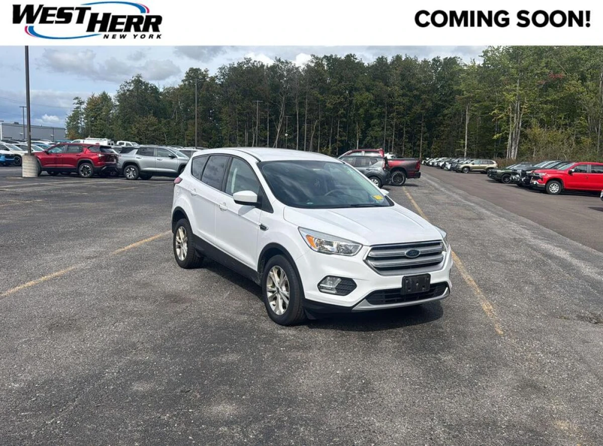 Pre-Owned 2019 Ford Escape SE