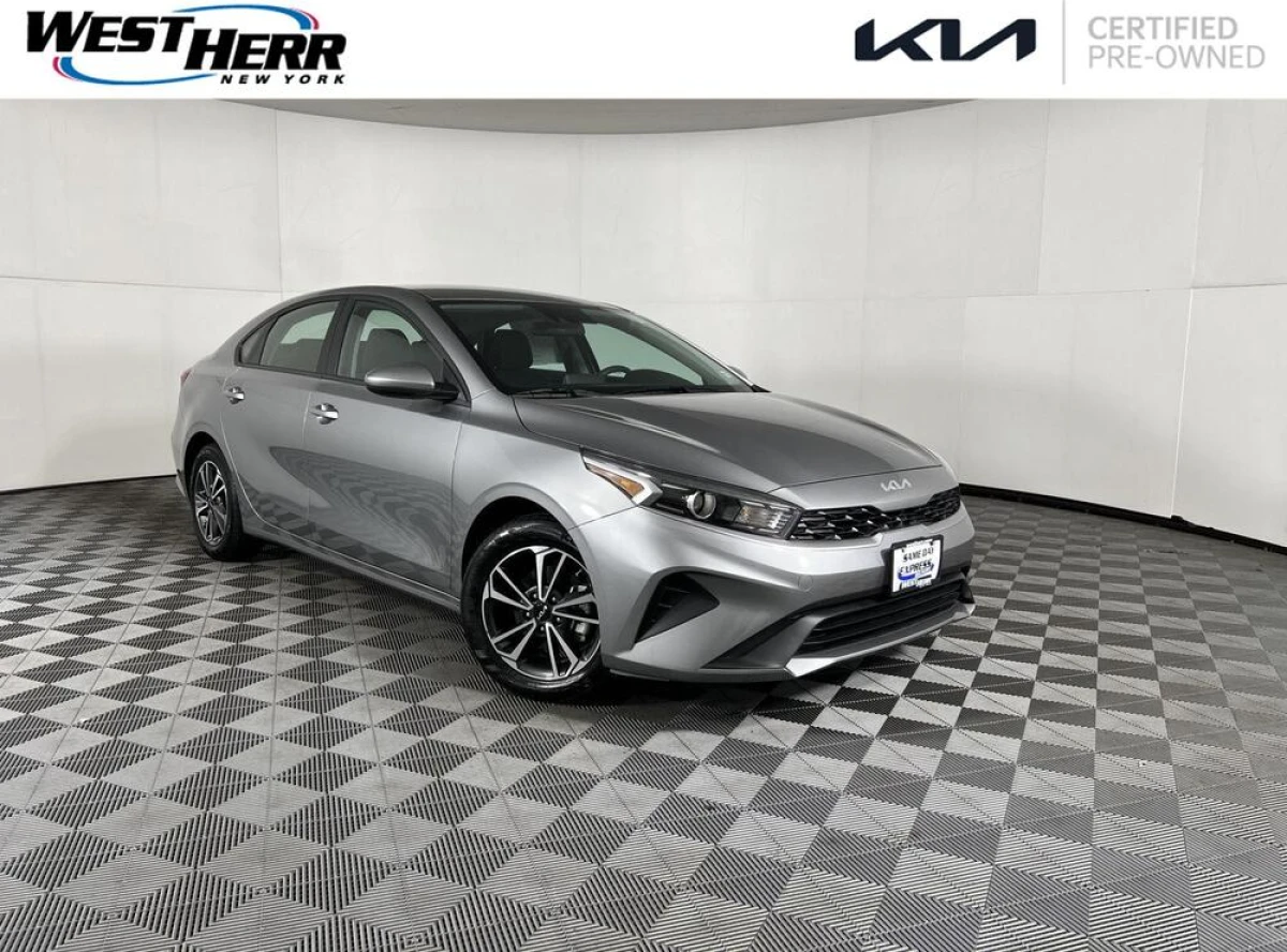 Certified Pre-Owned 2024 Kia Forte LXS