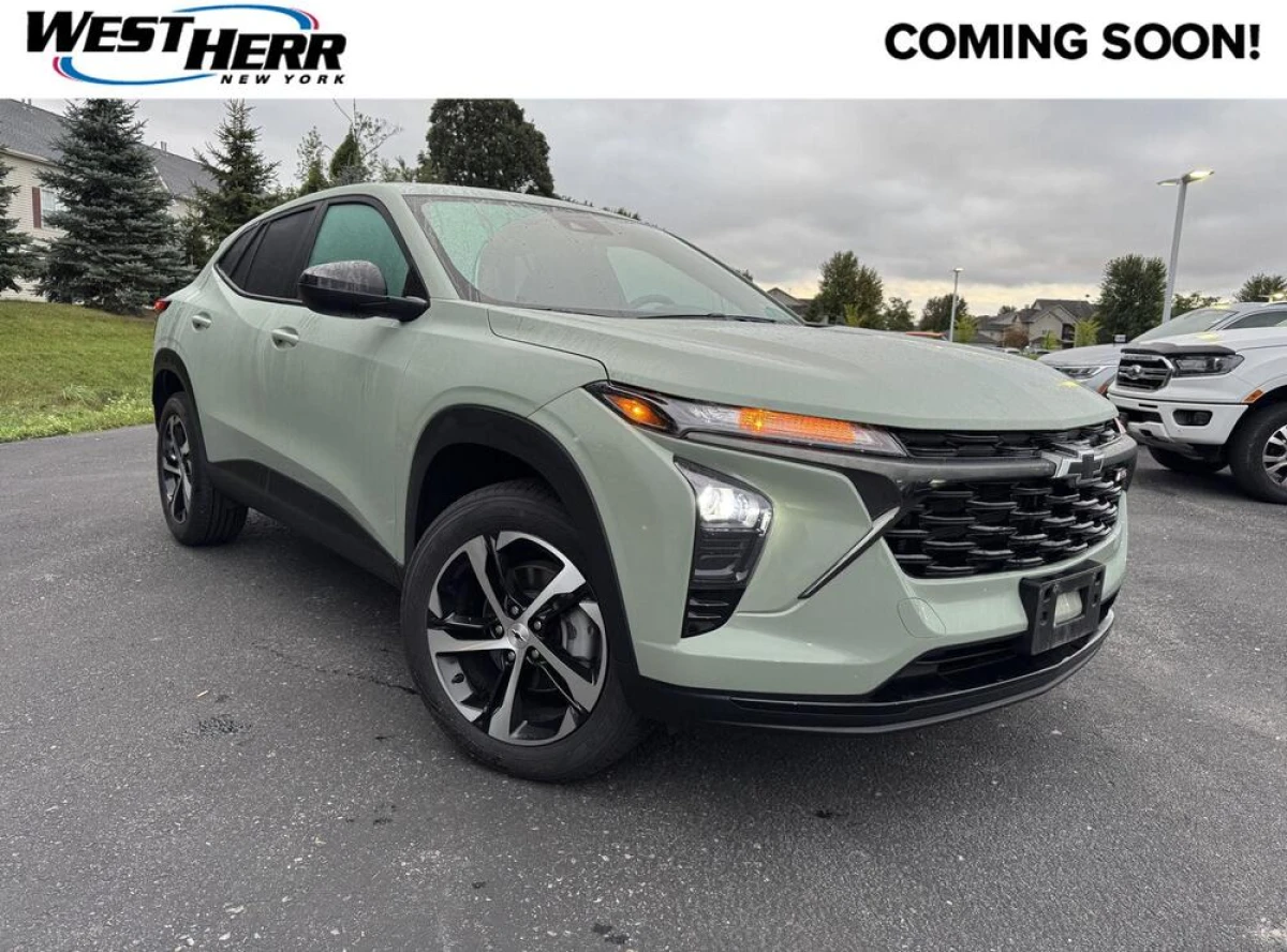 Pre-Owned 2024 Chevrolet Trax 1RS