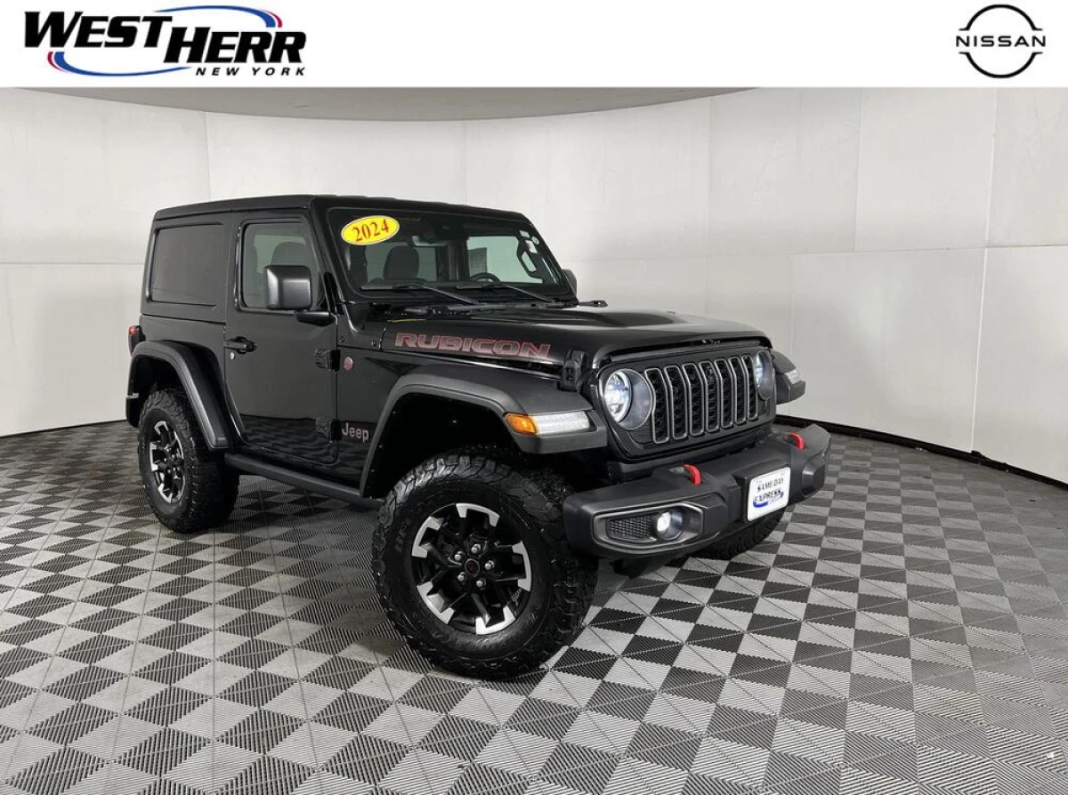 Pre-Owned 2024 Jeep Wrangler Rubicon