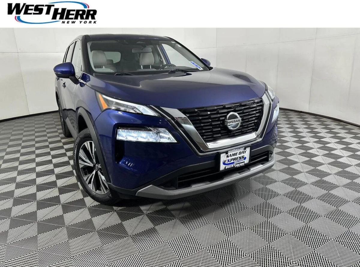 Pre-Owned 2021 Nissan Rogue SV