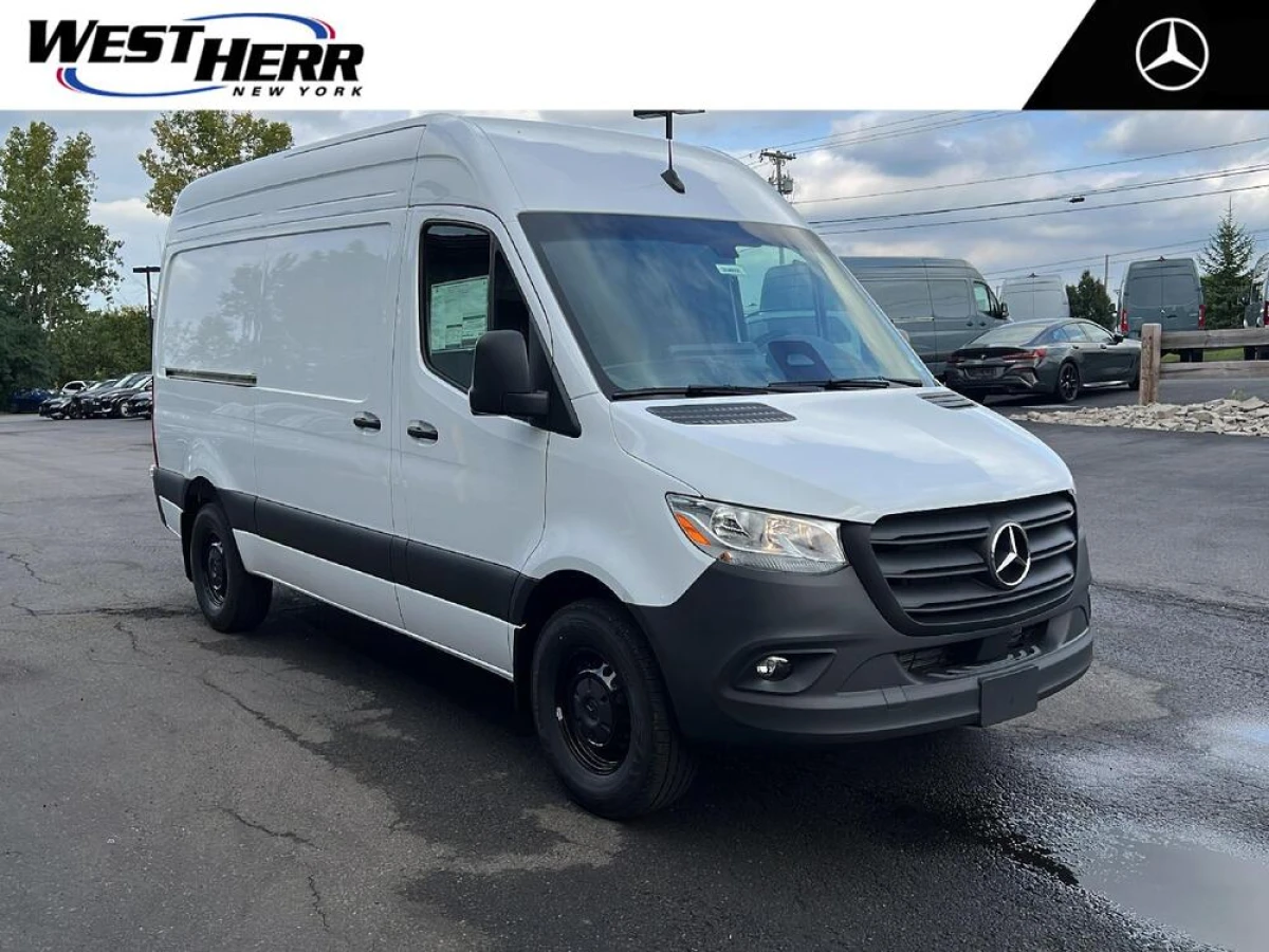 New 2026 Mercedes-Benz Sprinter 2500 Cargo Van 144" High Roof 4cyl HO