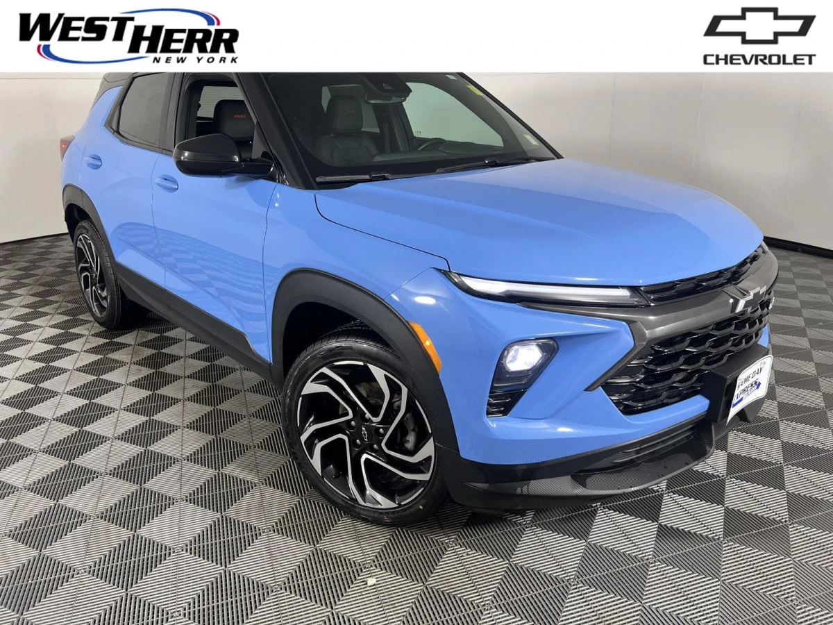 Pre-Owned 2024 Chevrolet Trailblazer RS