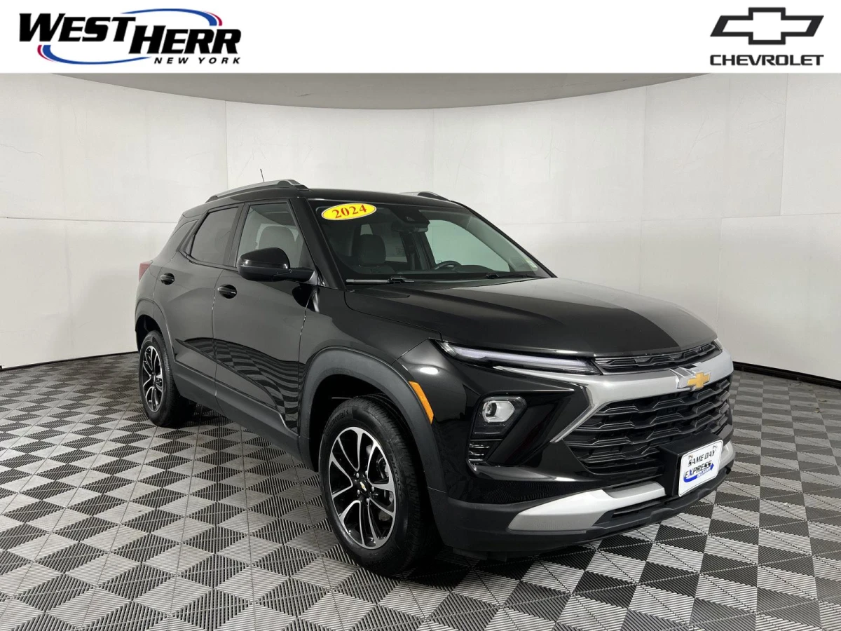 Pre-Owned 2024 Chevrolet Trailblazer LT