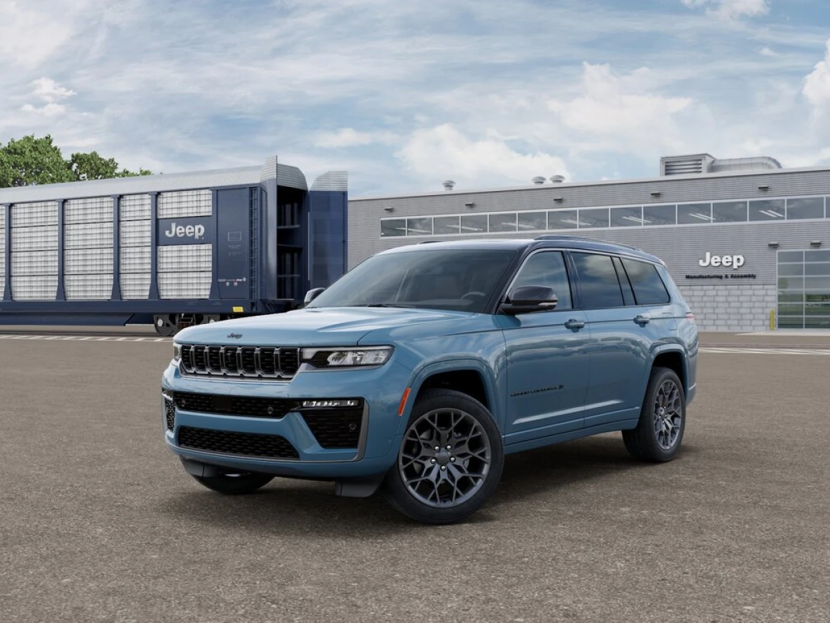New 2026 Jeep Grand Cherokee L Summit