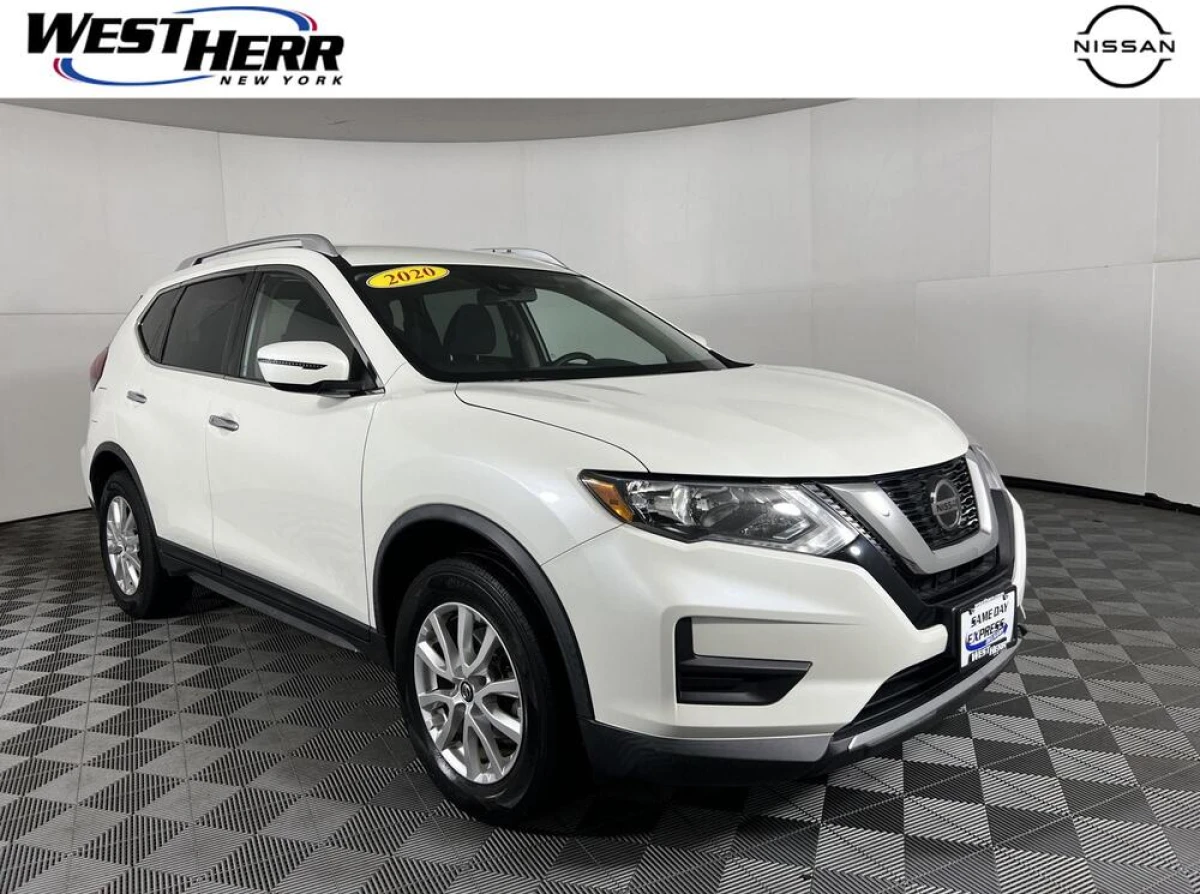 Pre-Owned 2020 Nissan Rogue SV