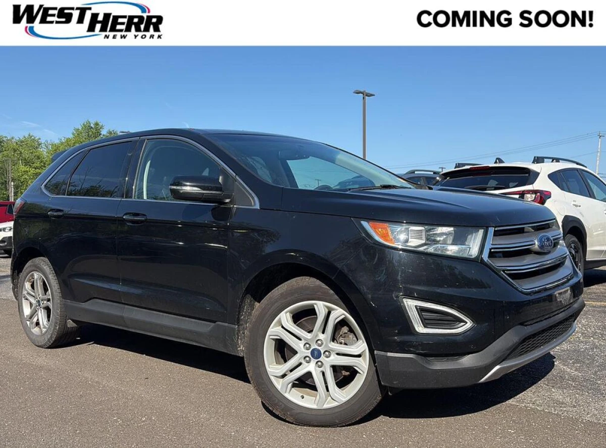 Pre-Owned 2018 Ford Edge Titanium