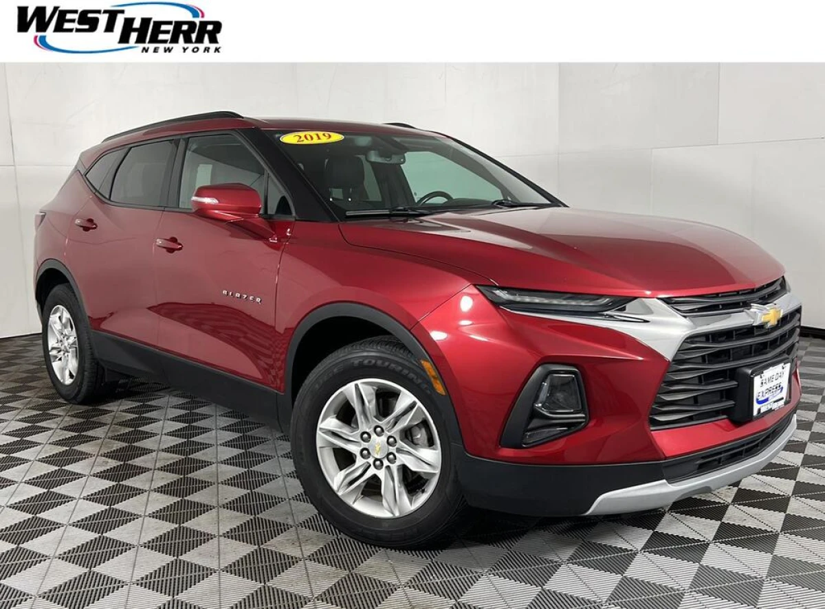 Pre-Owned 2019 Chevrolet Blazer