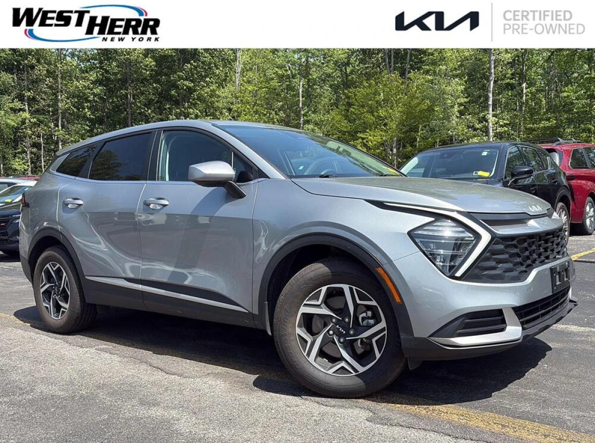 Certified Pre-Owned 2024 Kia Sportage LX