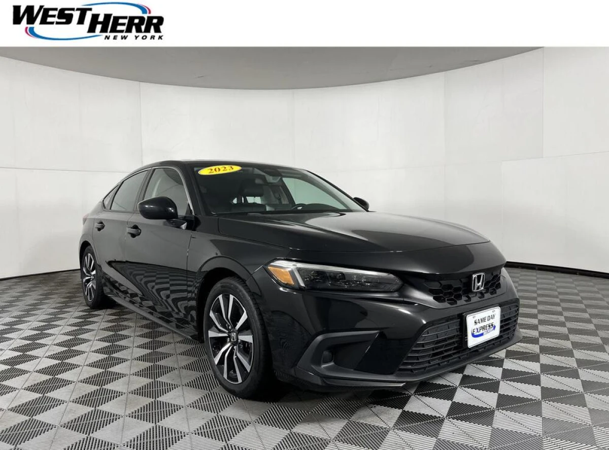 Pre-Owned 2023 Honda Civic Hatchback EX-L