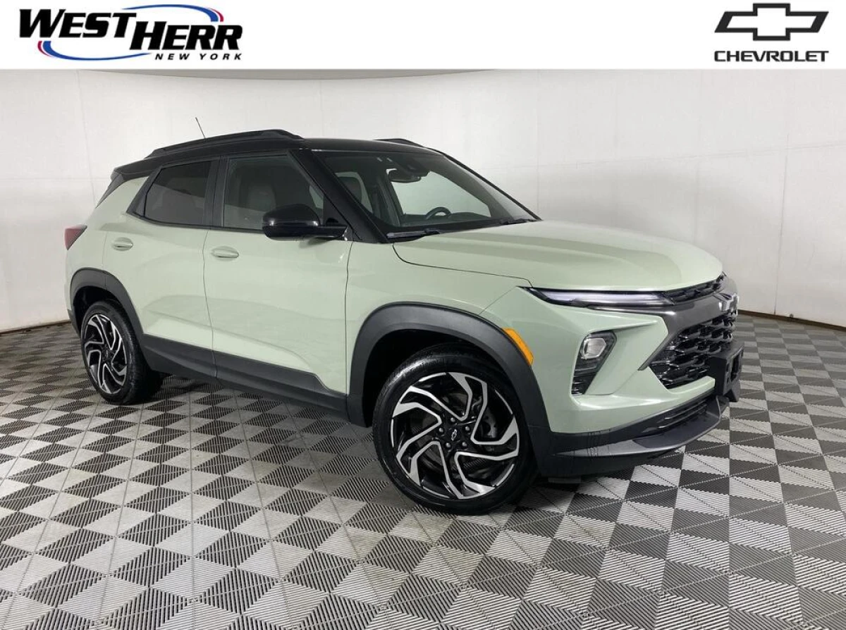 Pre-Owned 2024 Chevrolet Trailblazer RS