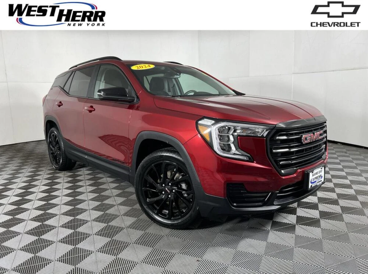 Pre-Owned 2024 GMC Terrain SLE