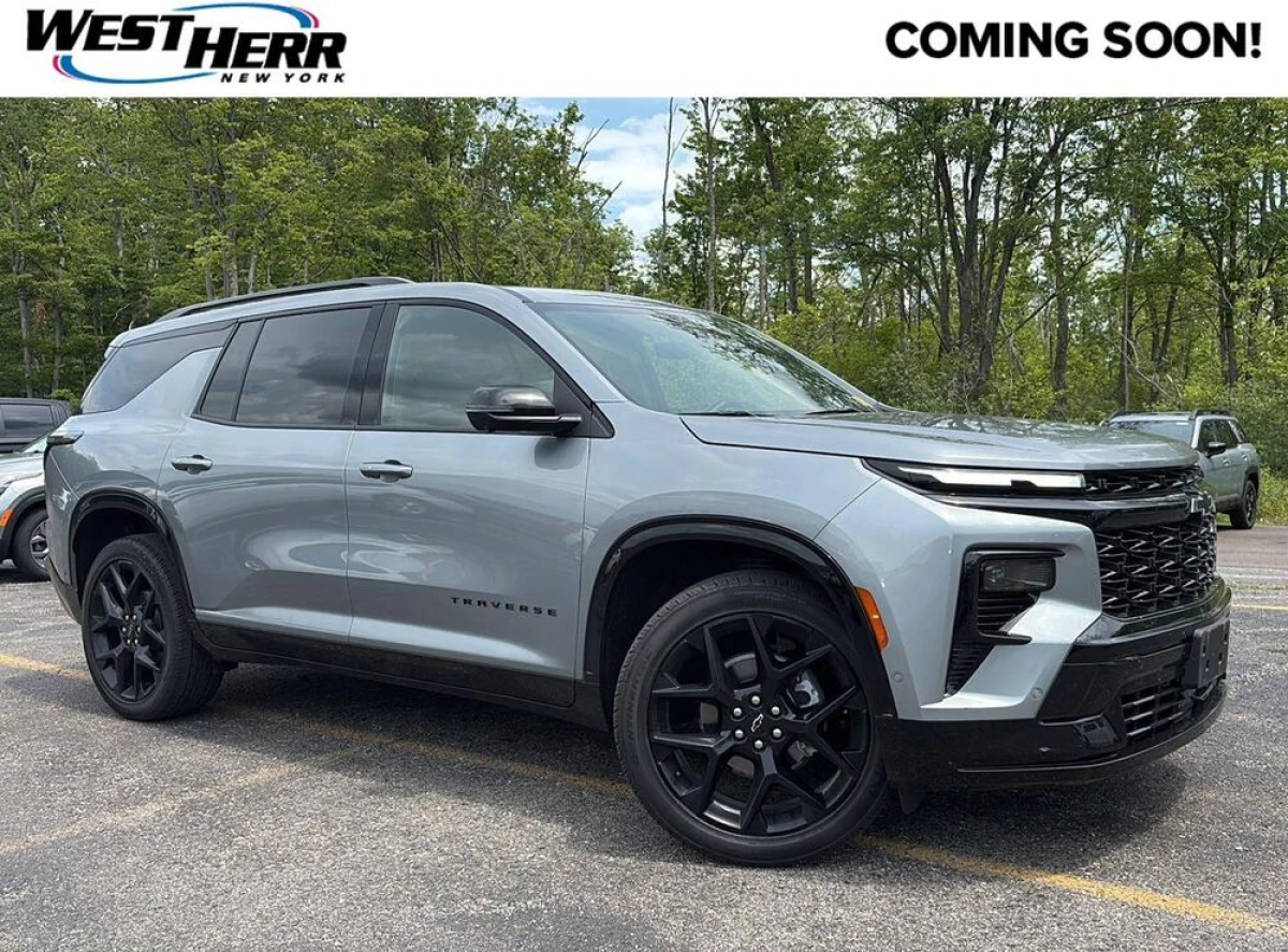 Pre-Owned 2025 Chevrolet Traverse AWD RS