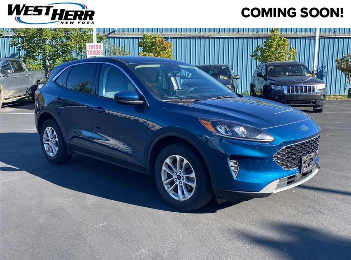 Pre-Owned 2020 Ford Escape SE