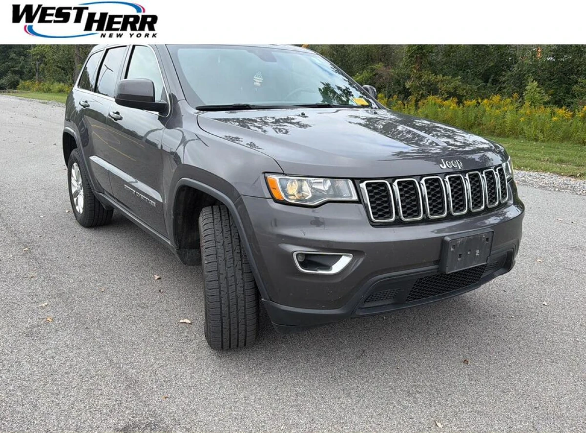 Pre-Owned 2021 Jeep Grand Cherokee Laredo E