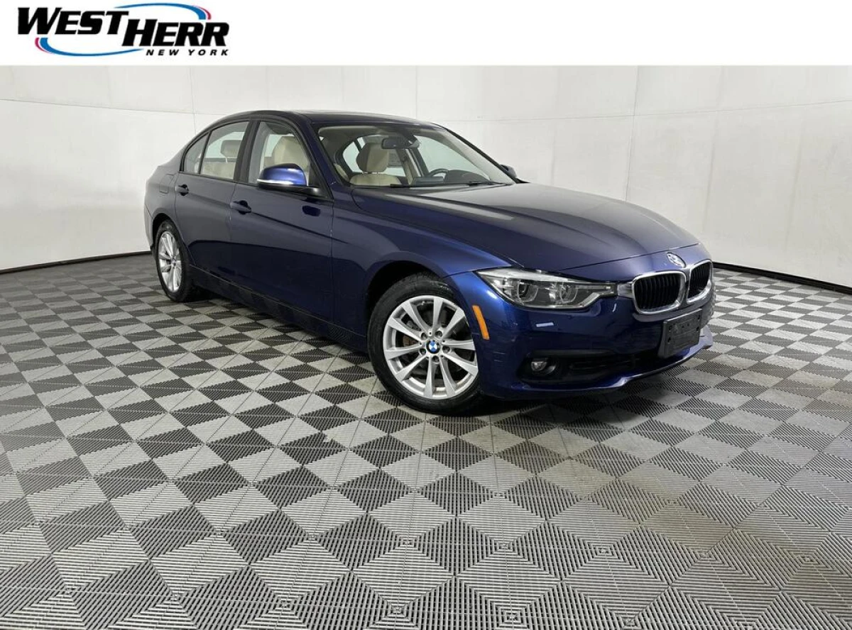 Pre-Owned 2018 BMW 3 Series 320i xDrive