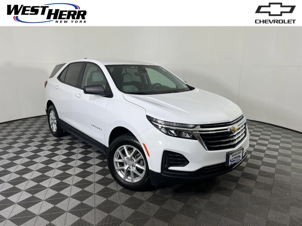 Pre-Owned 2024 Chevrolet Equinox LS