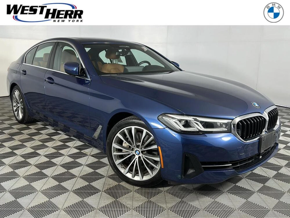 Pre-Owned 2022 BMW 5 Series 540i xDrive