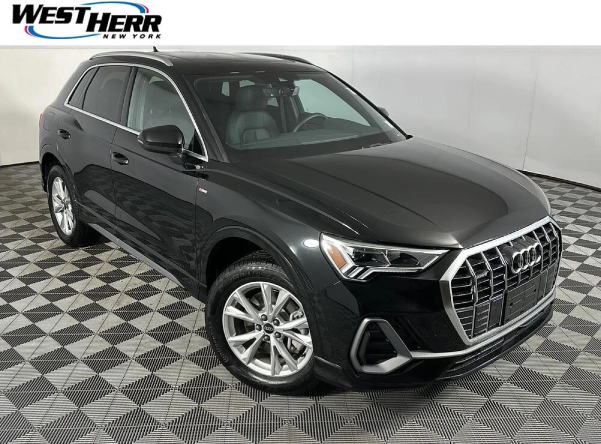 New 2025 Audi Q3 S line Premium