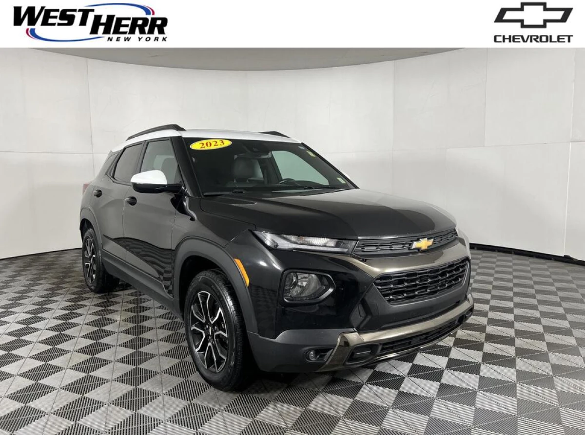 Pre-Owned 2023 Chevrolet Trailblazer ACTIV