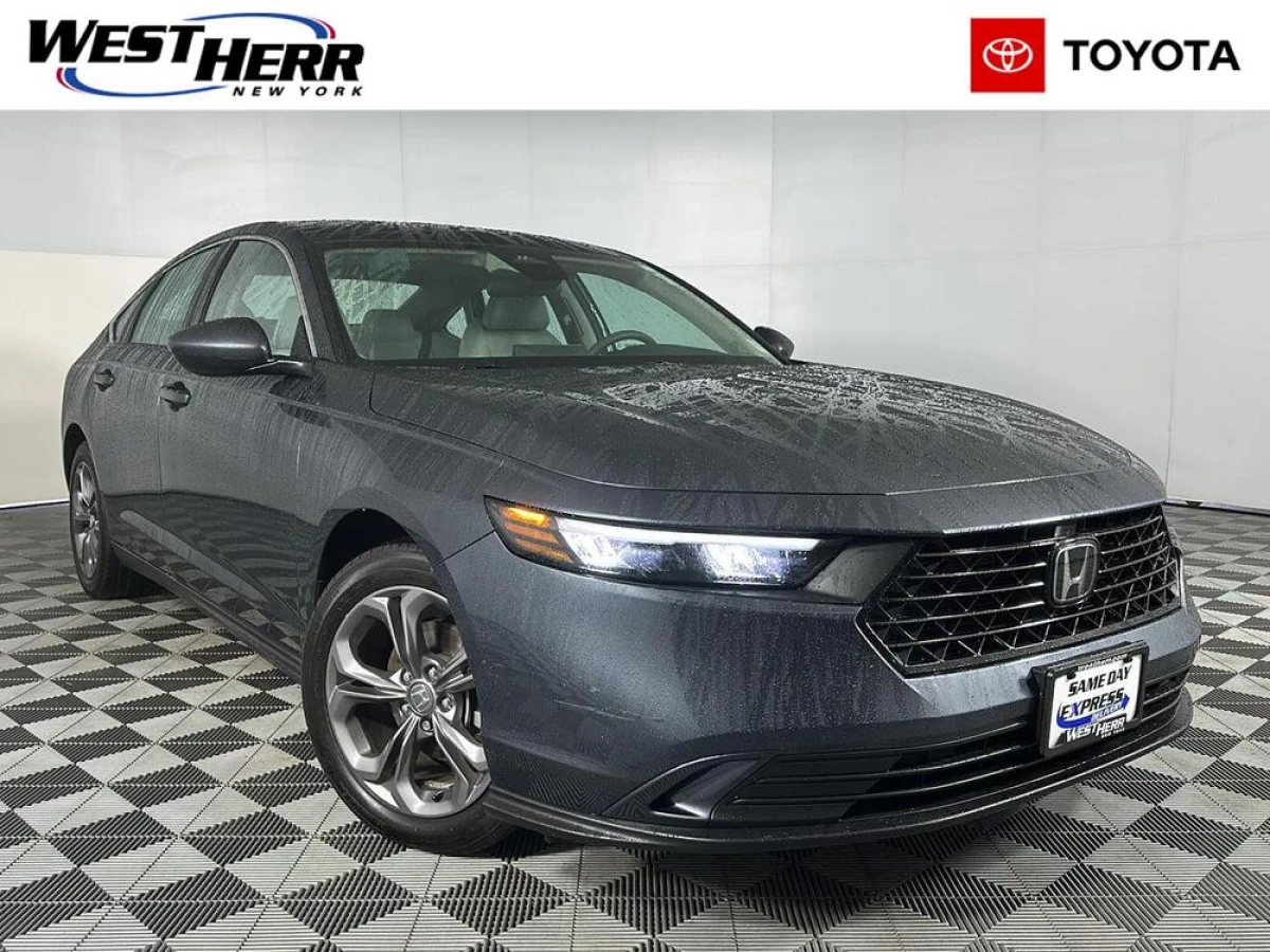 Pre-Owned 2024 Honda Accord Sedan EX