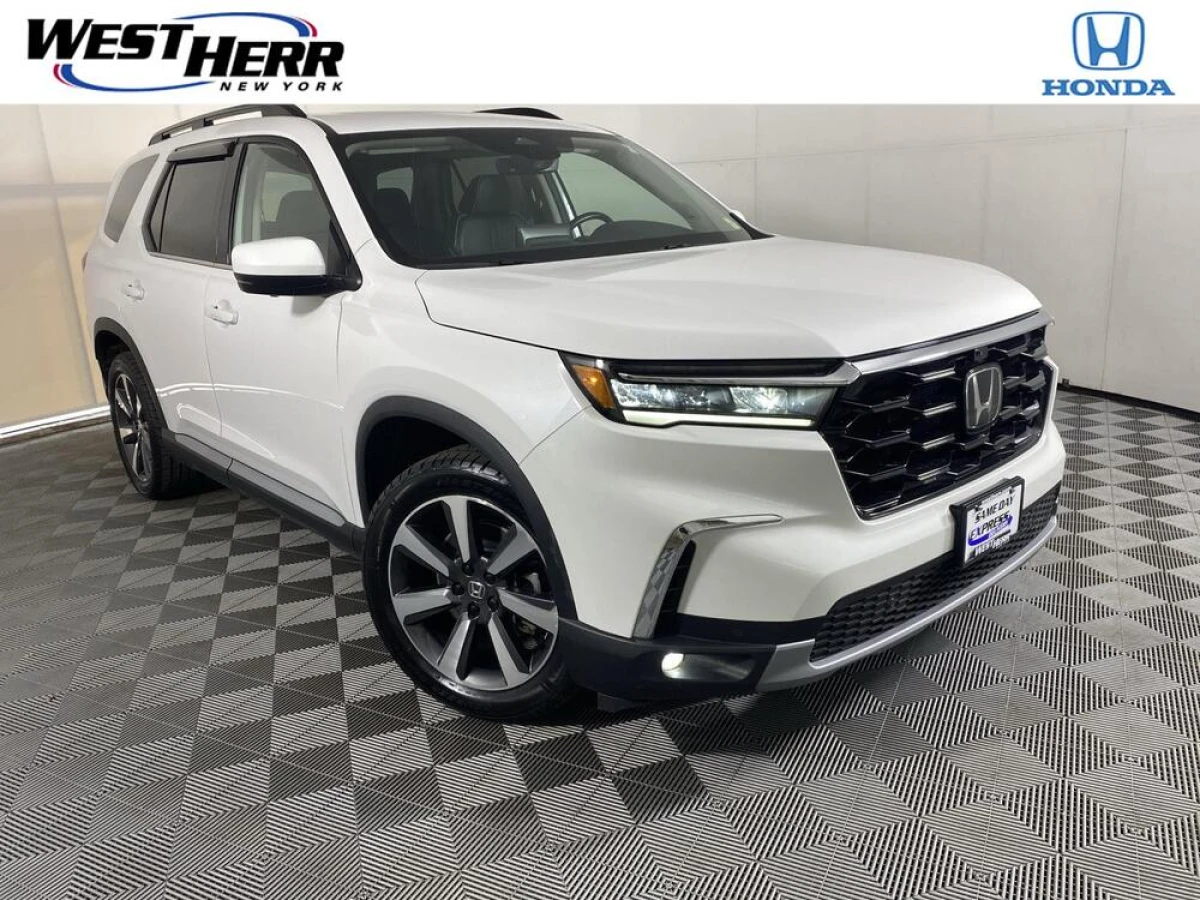 Pre-Owned 2023 Honda Pilot Elite