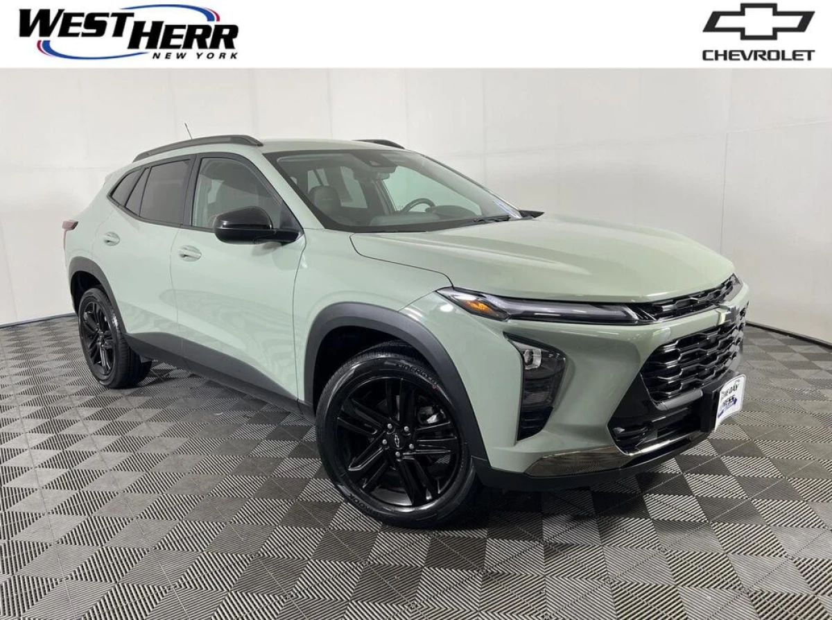 Pre-Owned 2025 Chevrolet Trax ACTIV