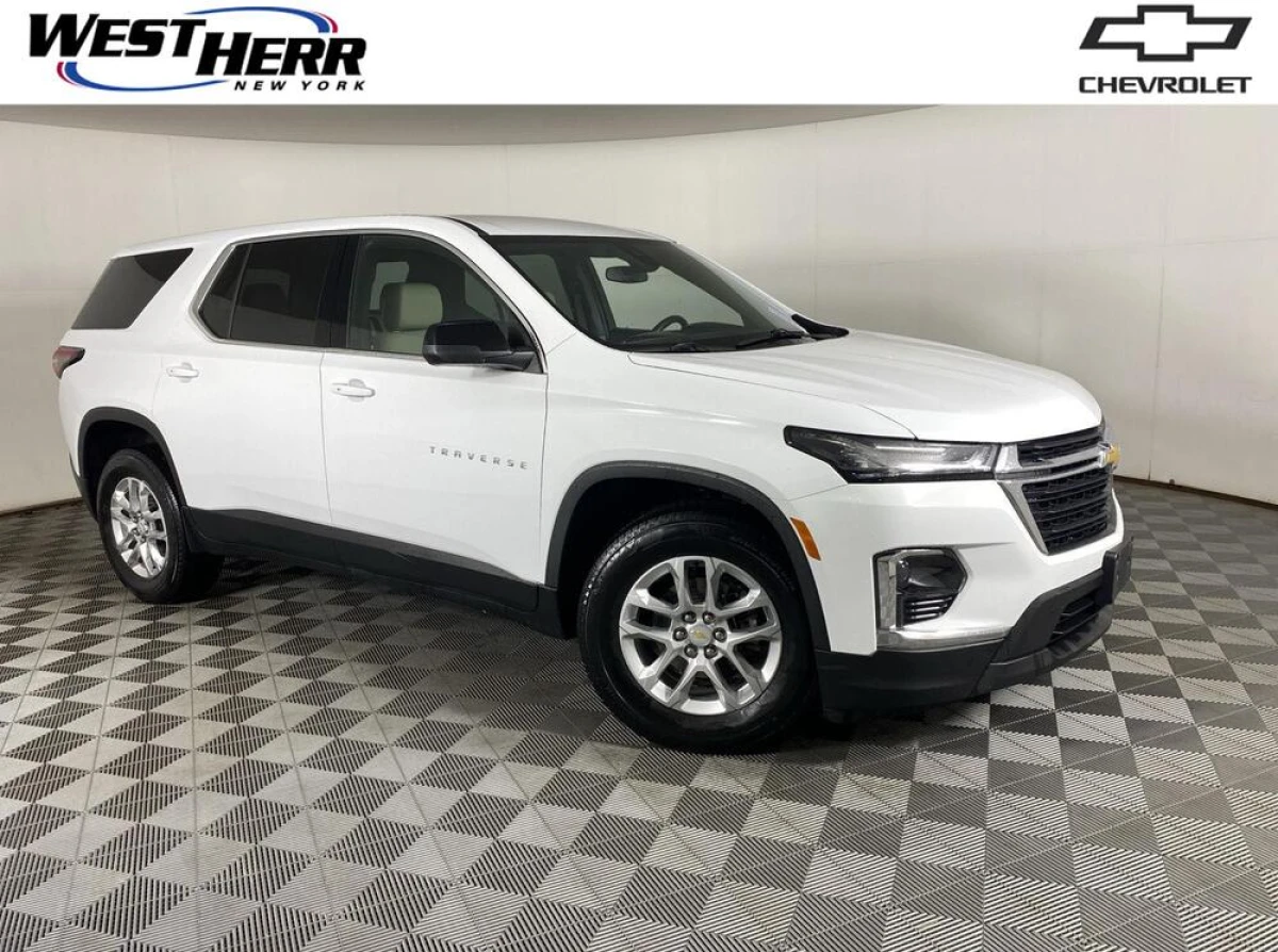 Pre-Owned 2023 Chevrolet Traverse