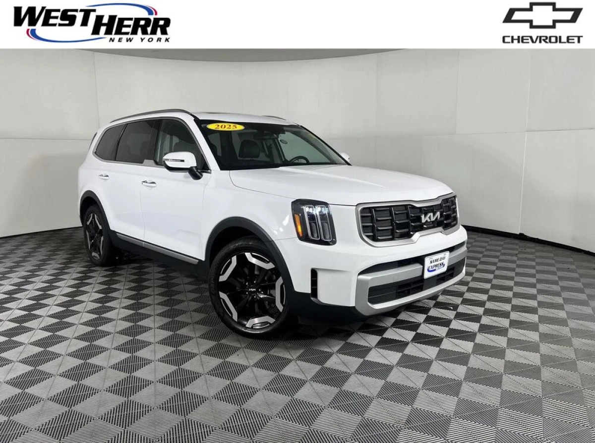 Pre-Owned 2025 Kia Telluride