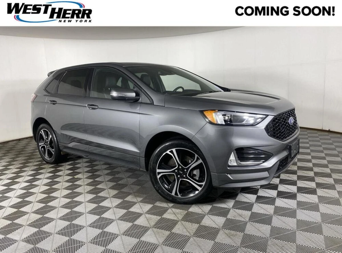Pre-Owned 2023 Ford Edge ST