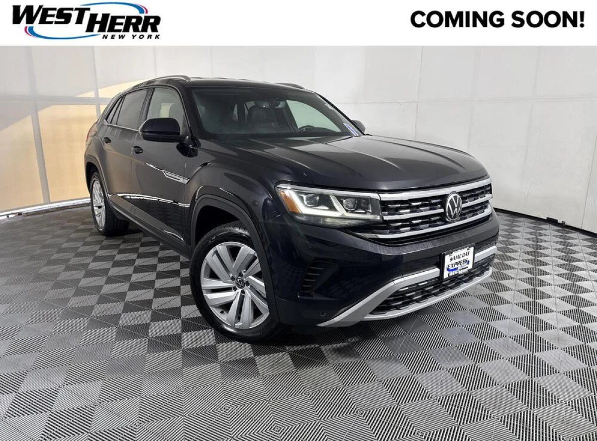 Pre-Owned 2023 Volkswagen Atlas Cross Sport 3.6L V6 SE w/Technology
