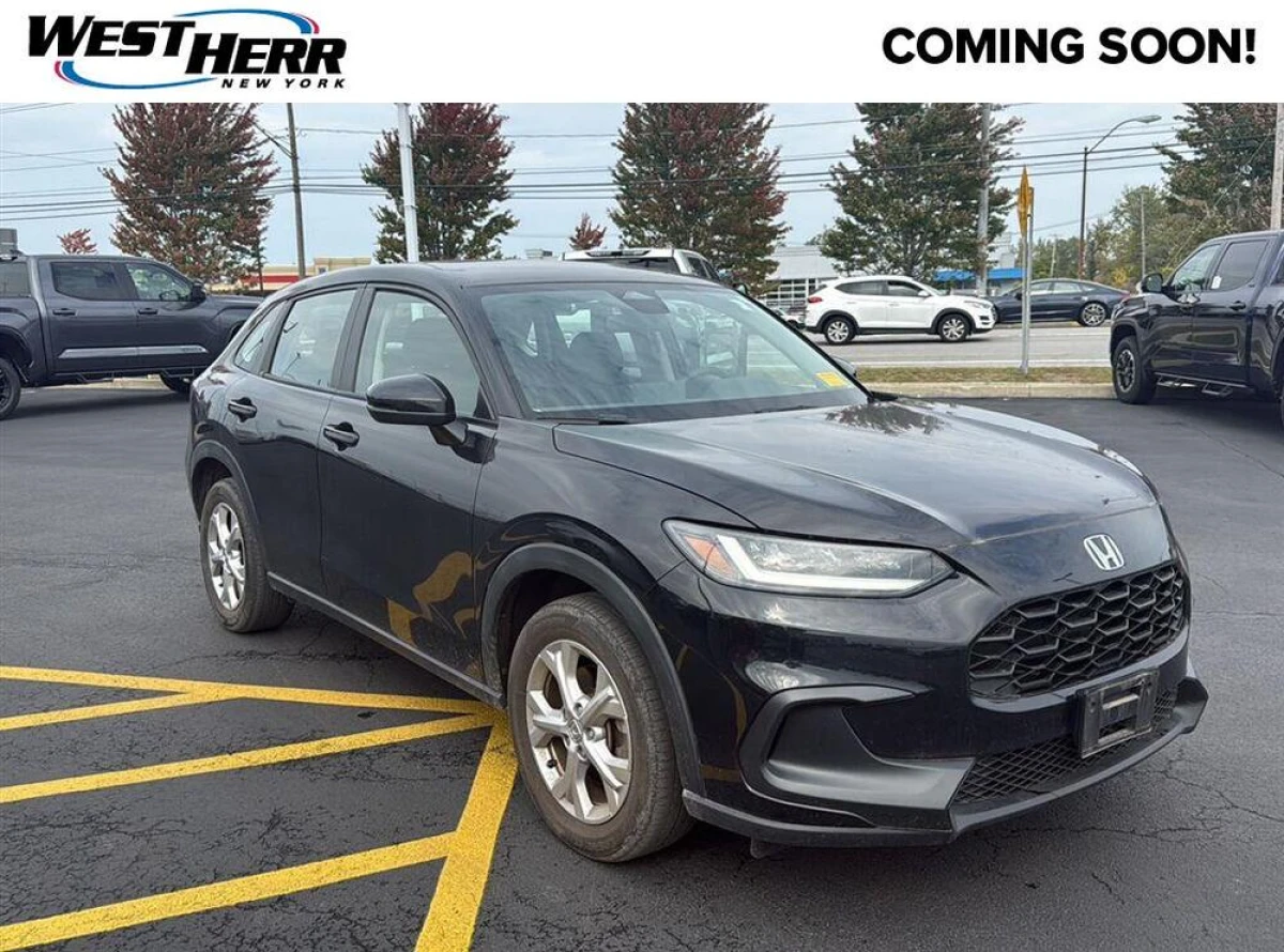 Pre-Owned 2023 Honda HR-V LX