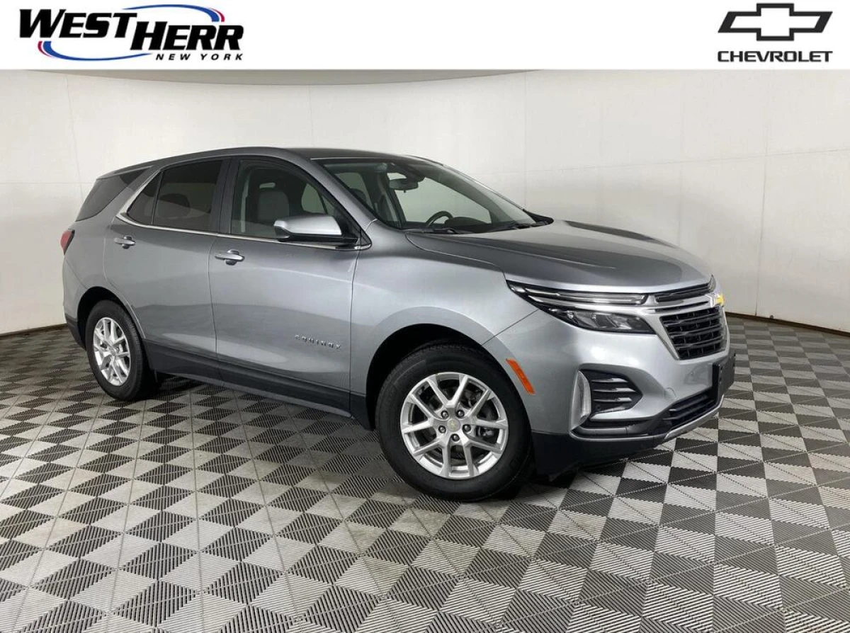 Pre-Owned 2024 Chevrolet Equinox LT