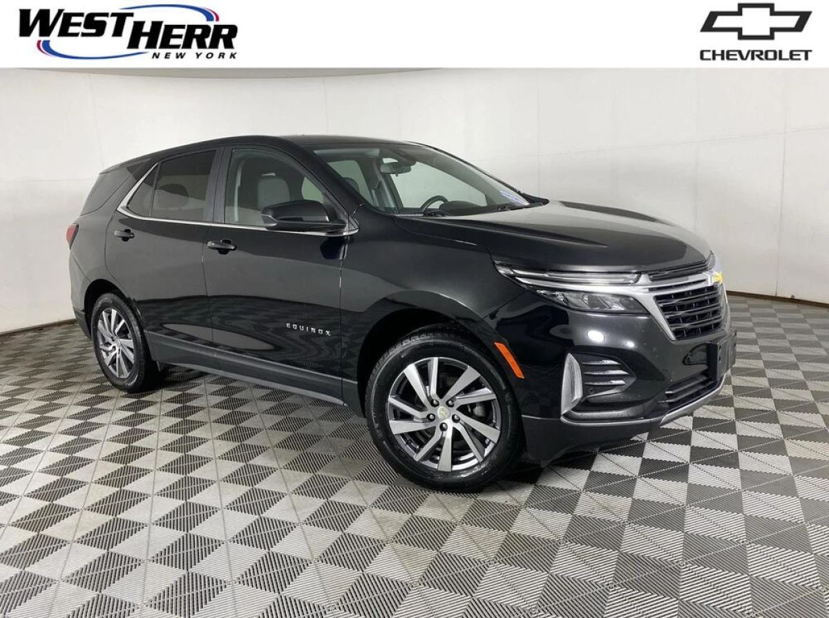 Pre-Owned 2024 Chevrolet Equinox LT