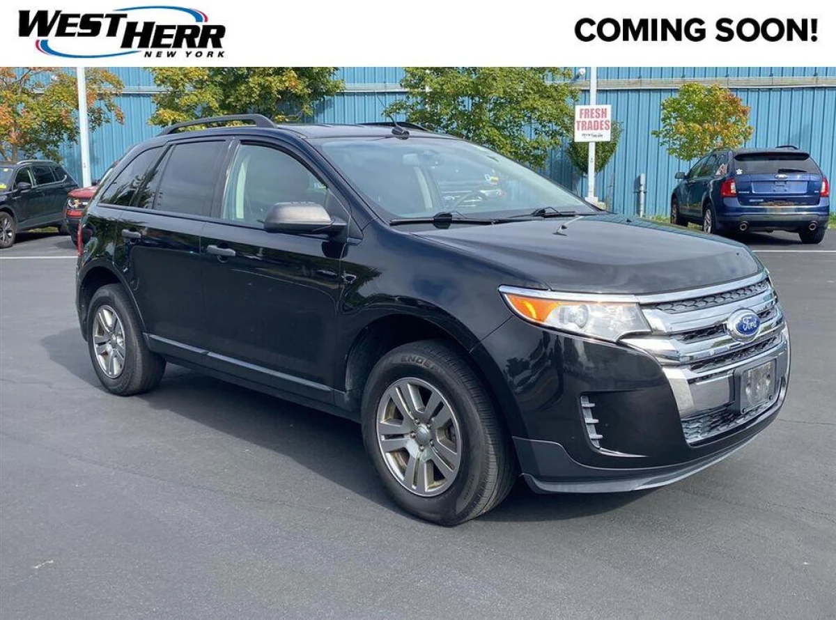 Pre-Owned 2013 Ford Edge SE