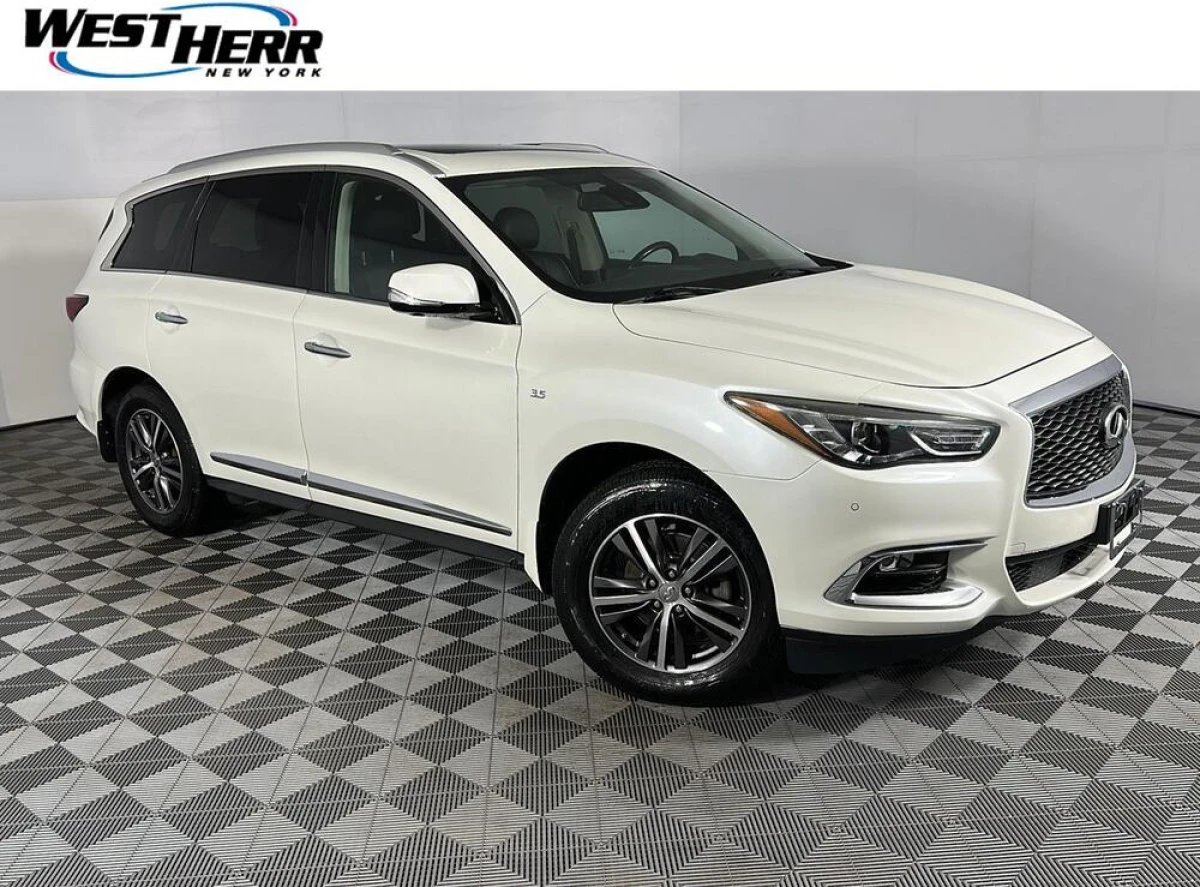 Pre-Owned 2019 INFINITI QX60 LUXE