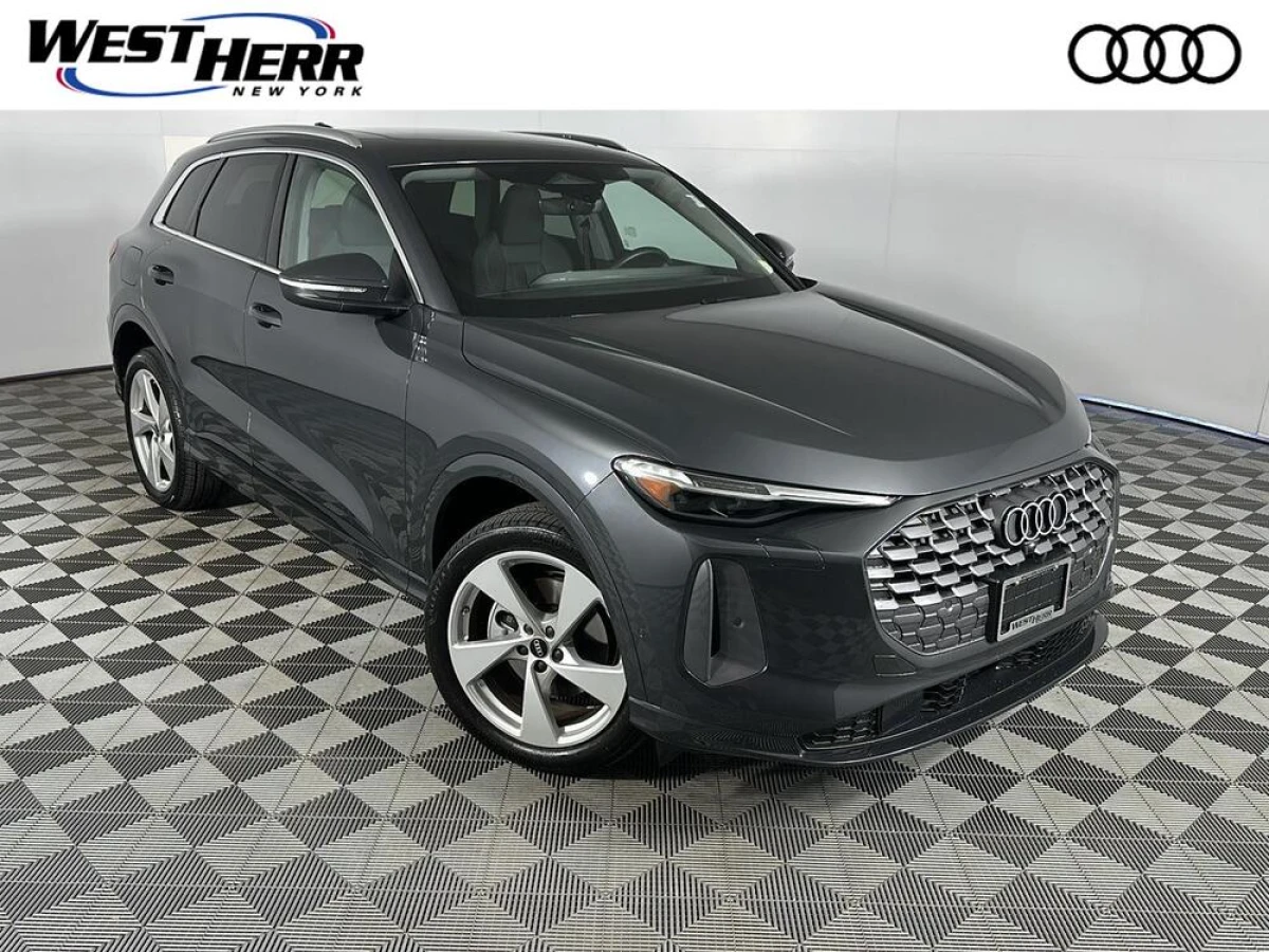 New 2025 Audi Q5 Premium Plus